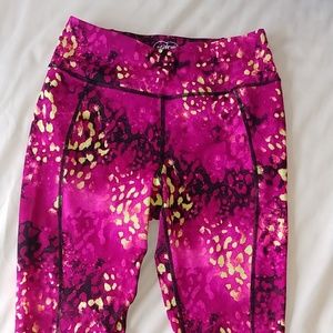 Betsey Johnson animal print workout capris